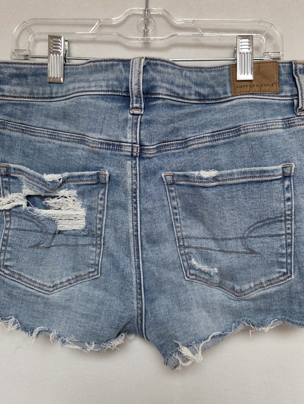 American Eagle Outfitters Light Blue Distressed Denim Cutoff Shorts - Picture 5 of 7